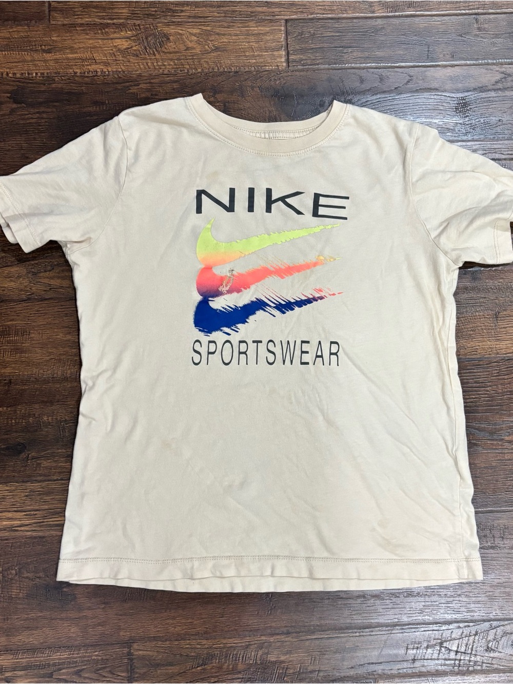 Boys Nike Short Sleeve Tee in Cream with Multicolor Swoosh